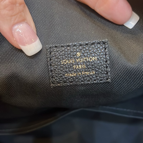 Louis Vuitton Ponthieu PM - Picture 6 of 10